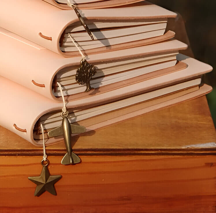 VOYAGE - Personalizable Leather Travel Journal Notebook